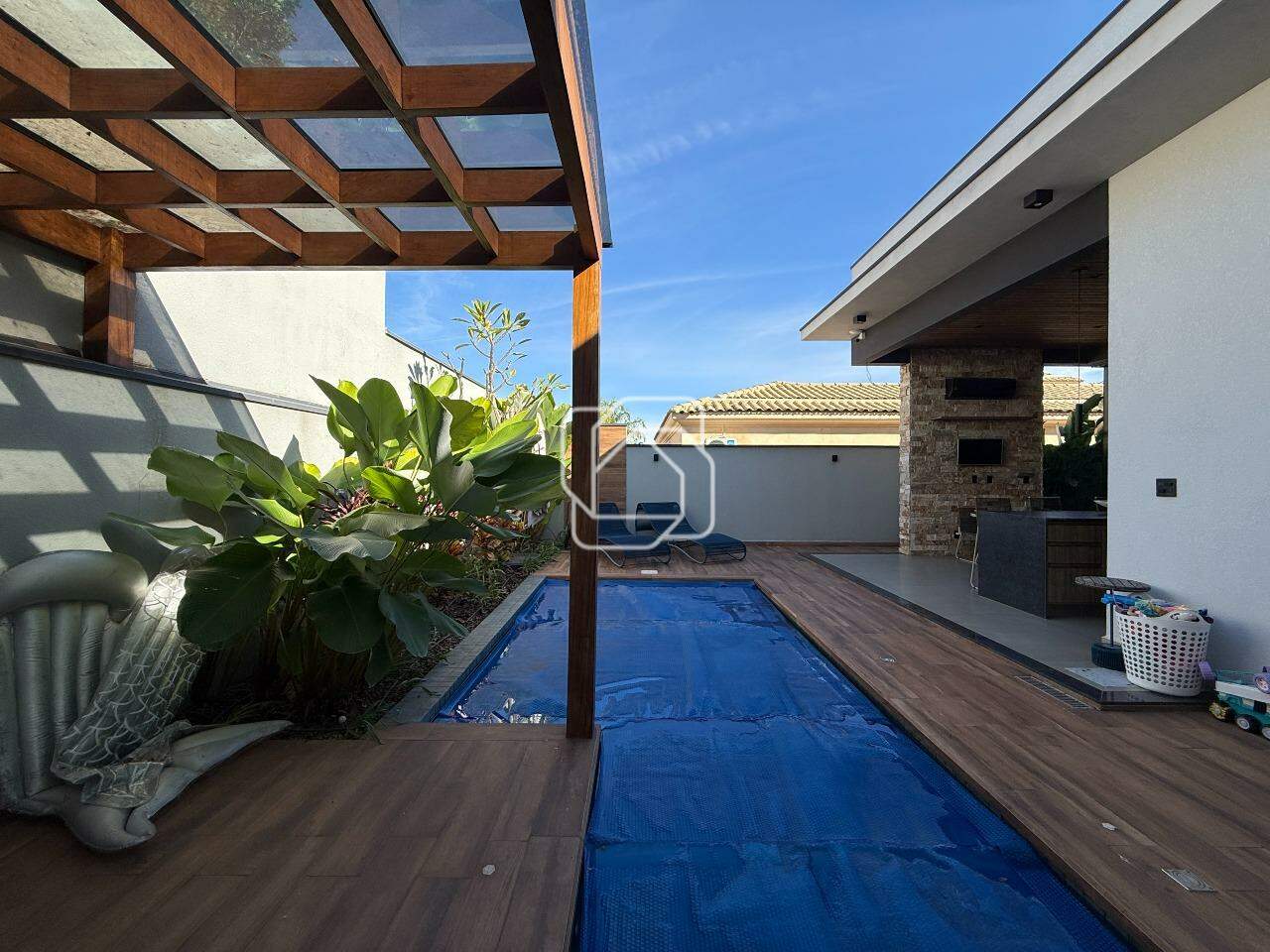 Casa de Condomínio à venda em Indaiatuba - SP - Jardim Vila Paradiso: Área da piscina