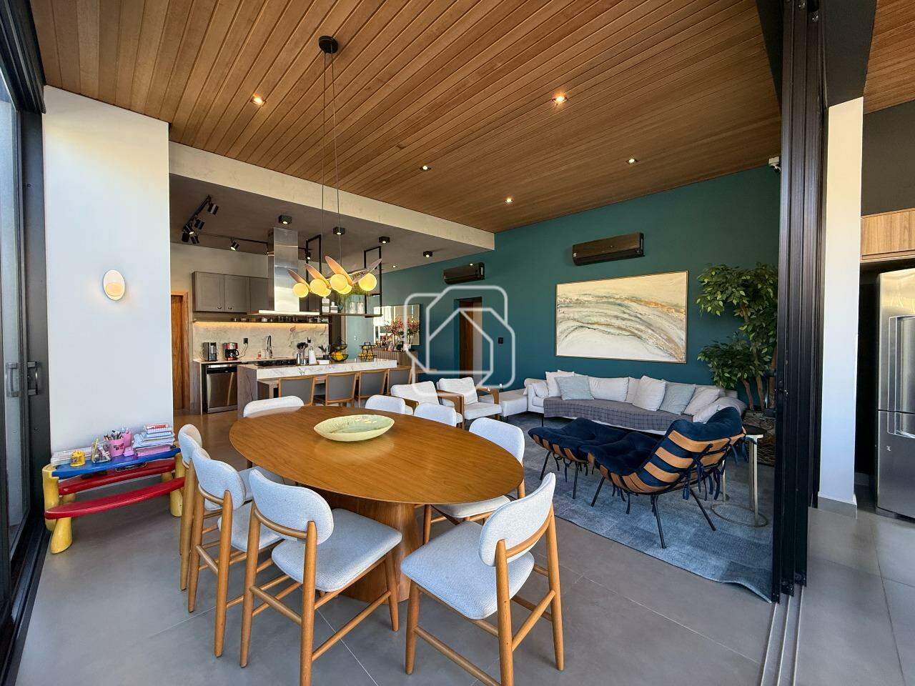Casa de Condomínio à venda em Indaiatuba - SP - Jardim Vila Paradiso: Sala de jantar