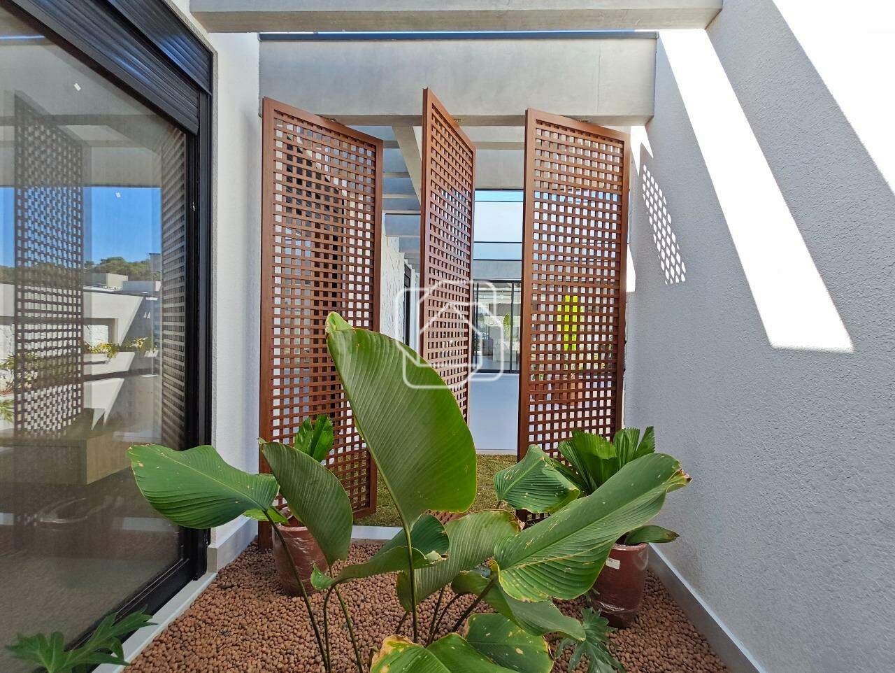 Casa de Condomínio à venda em Indaiatuba - SP - Residencial Duas Marias: Jardim de inverno