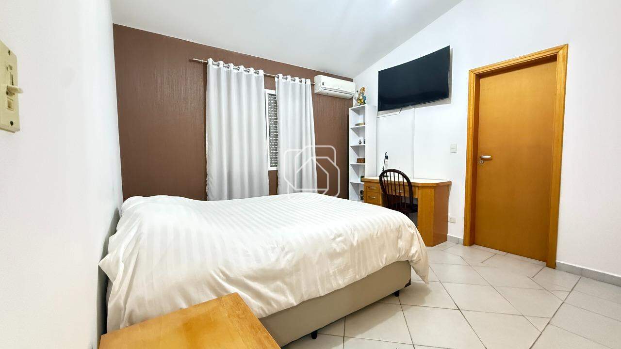 Casa de Condomínio à venda em Itu - SP - Condomínio Campos de Santo Antônio: Quarto