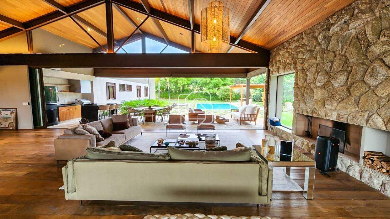 Casa de Condomínio para aluguel em Itu - SP - Condomínio Terras de São José: Sala, acesso externo