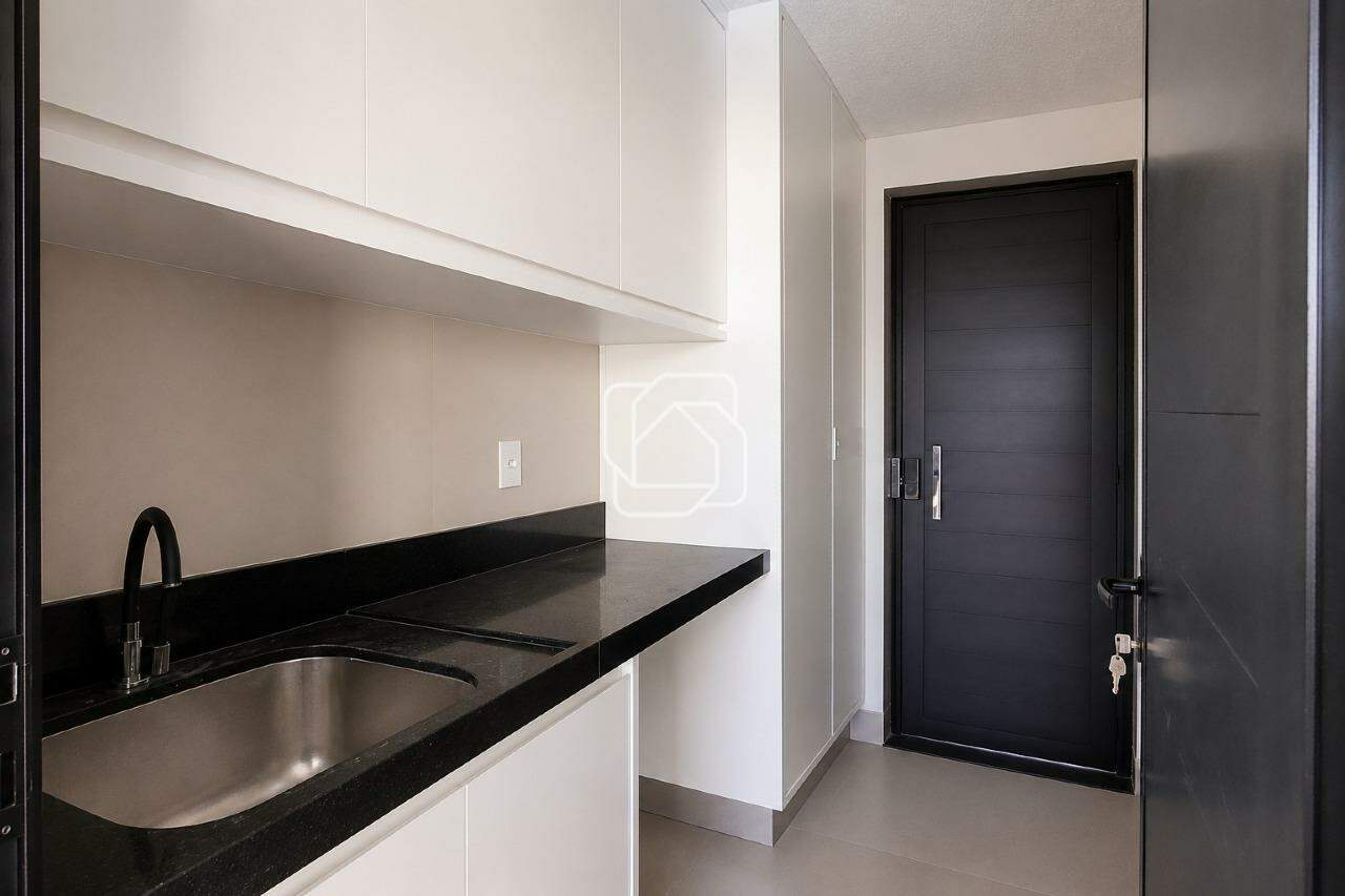 Casa de Condomínio à venda em Indaiatuba - SP - Jardim Piemonte: Lavanderia