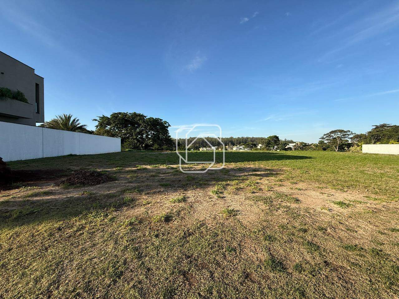 Terreno à venda em Indaiatuba - SP - Parque Villa dos Pinheiros: Visão geral do terreno