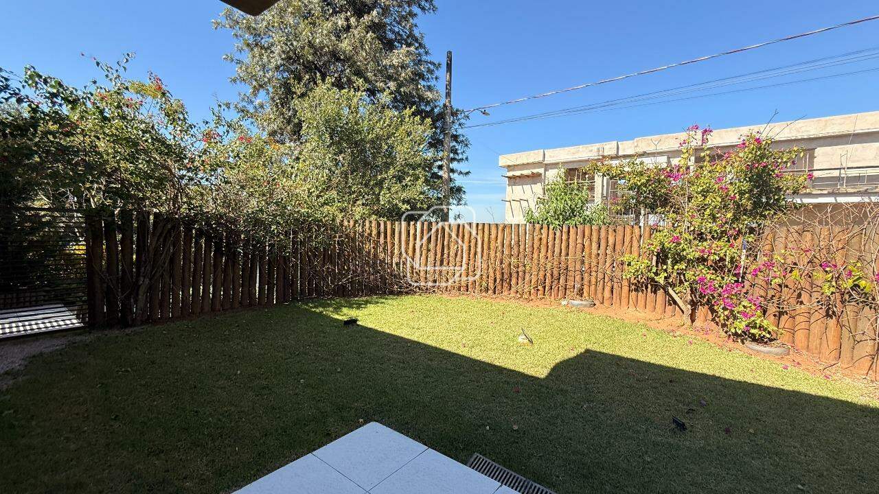 Casa de Condomínio à venda em Itu - SP - Parque Village Castelo: Área externa