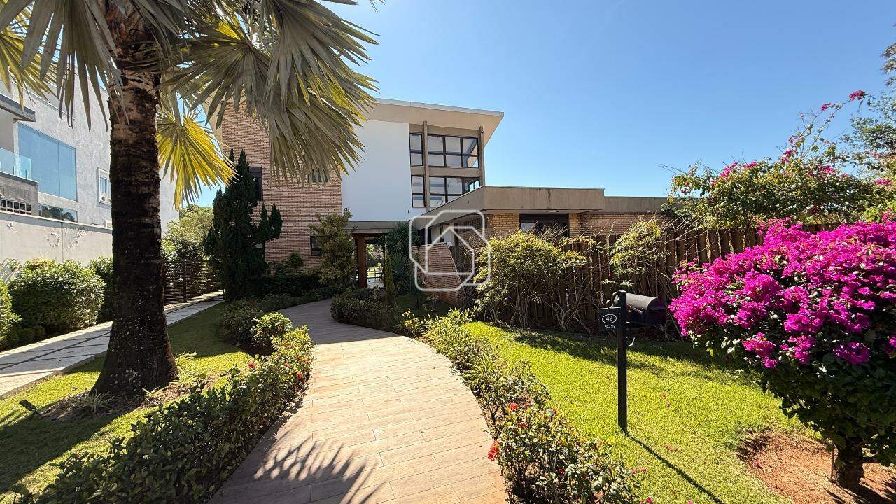 Casa de Condomínio à venda em Itu - SP - Parque Village Castelo: Área externa