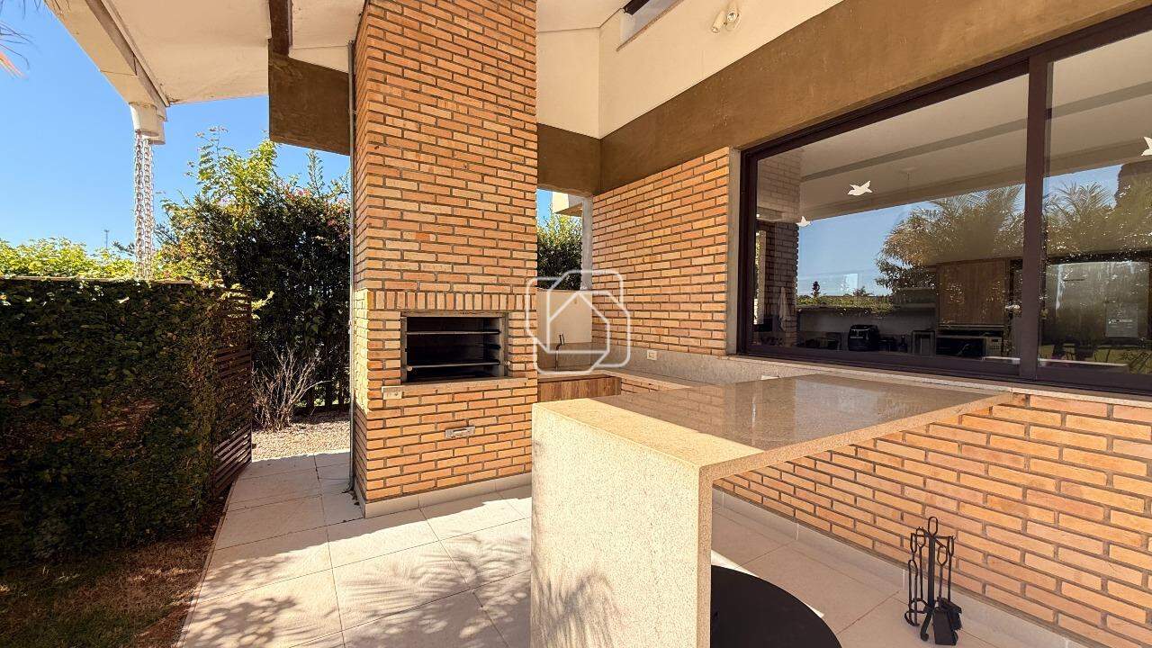 Casa de Condomínio à venda em Itu - SP - Parque Village Castelo: Área externa