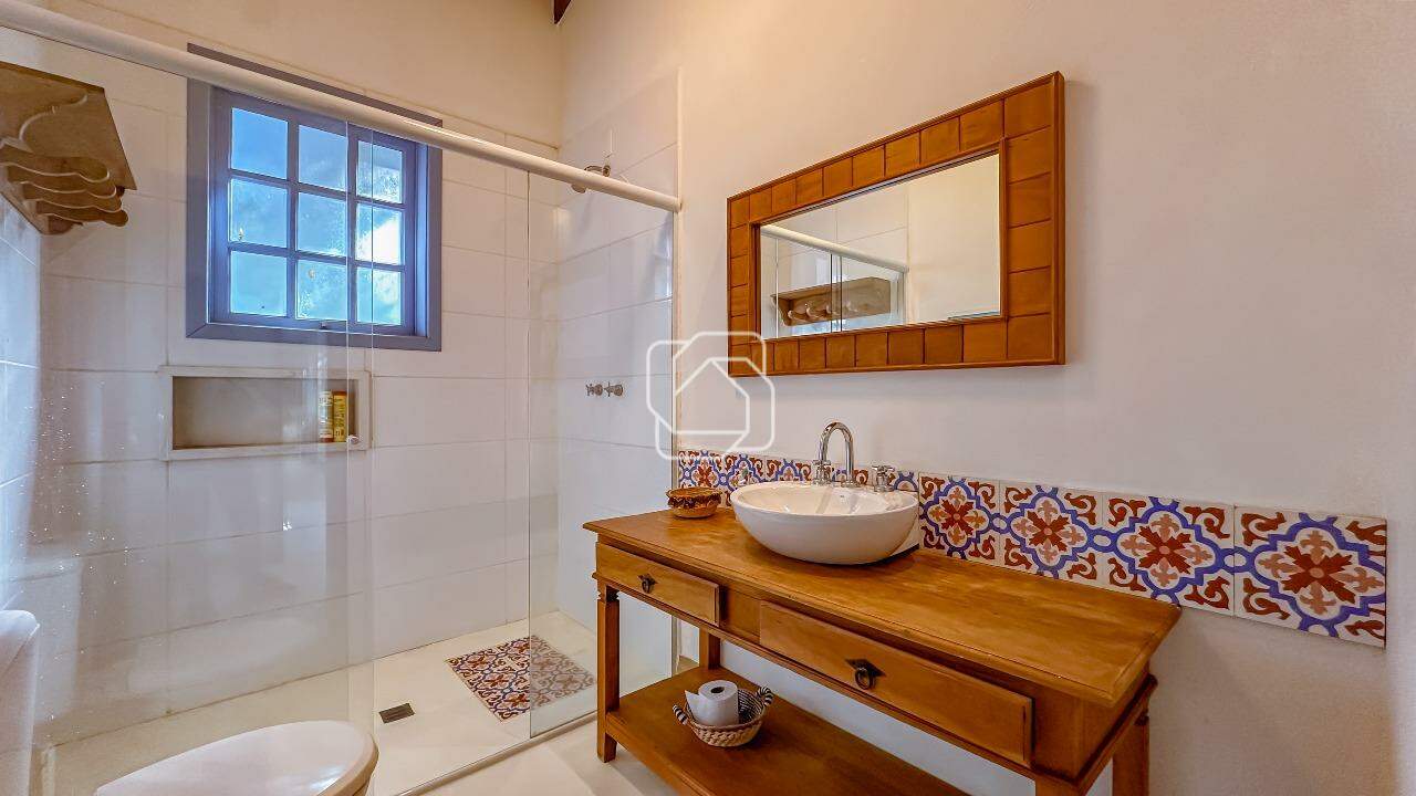 Casa de Condomínio à venda em Indaiatuba - SP - Recanto dos Pássaros: Banheiro