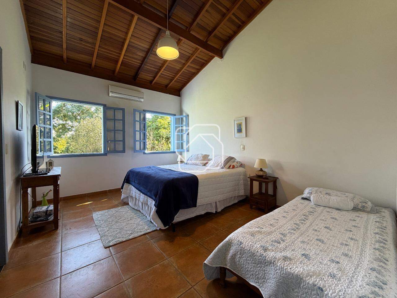 Casa de Condomínio à venda em Indaiatuba - SP - Recanto dos Pássaros: Dormitório 