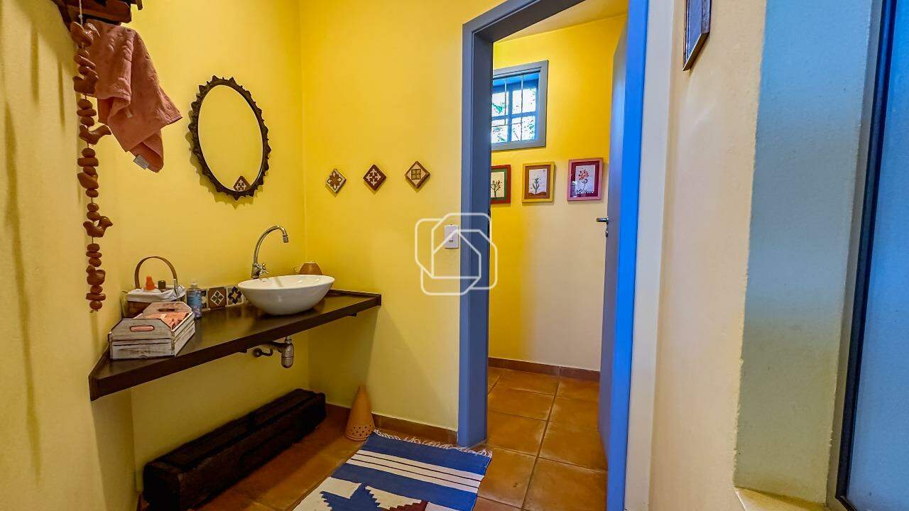 Casa de Condomínio à venda em Indaiatuba - SP - Recanto dos Pássaros: Lavabo