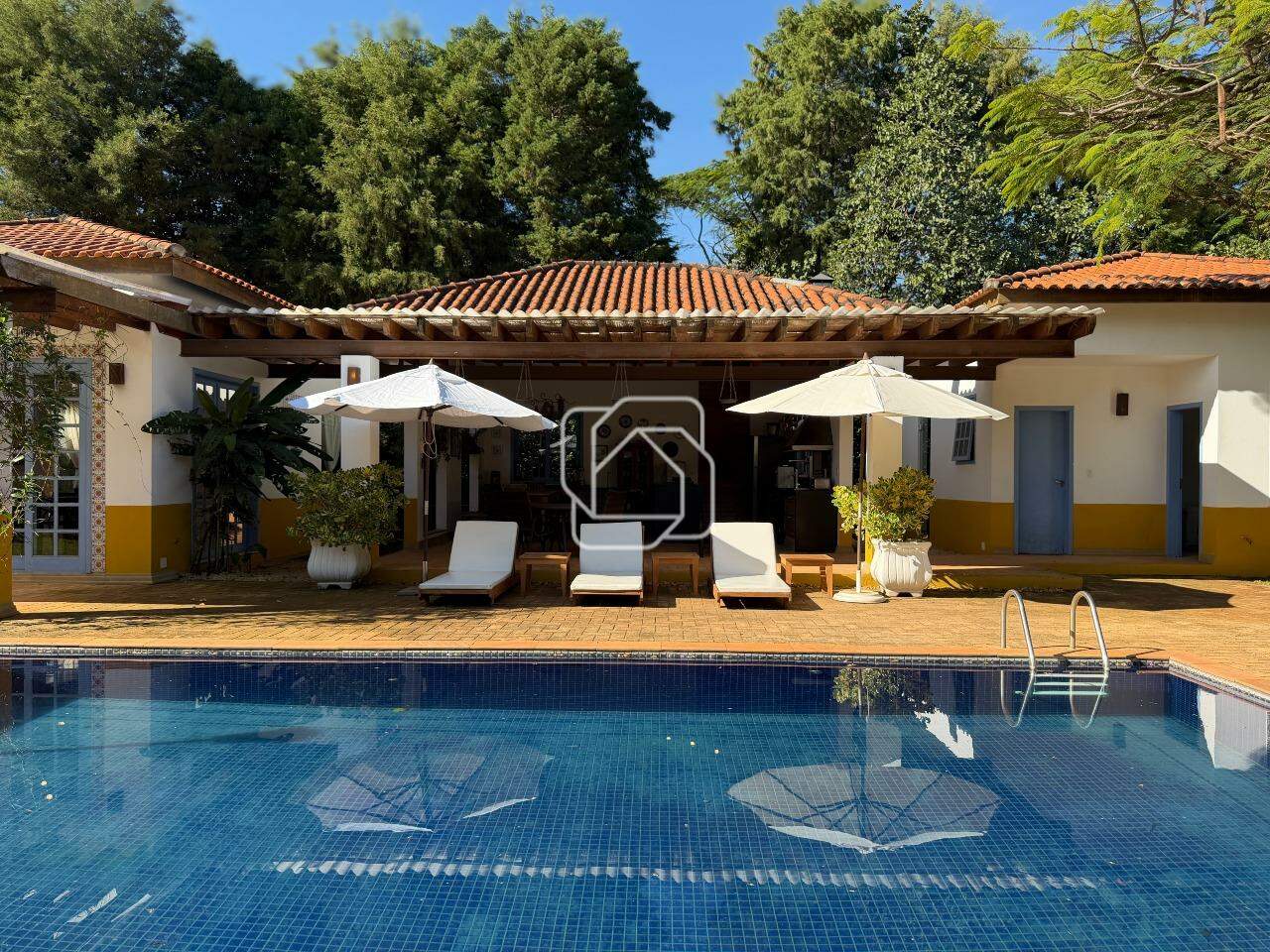 Casa de Condomínio à venda em Indaiatuba - SP - Recanto dos Pássaros: Área da piscina