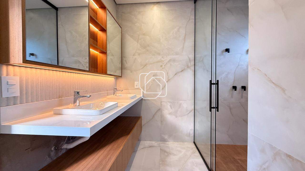 Casa de Condomínio à venda em Indaiatuba - SP - Jardim Villa Sapezal: Banheiro
