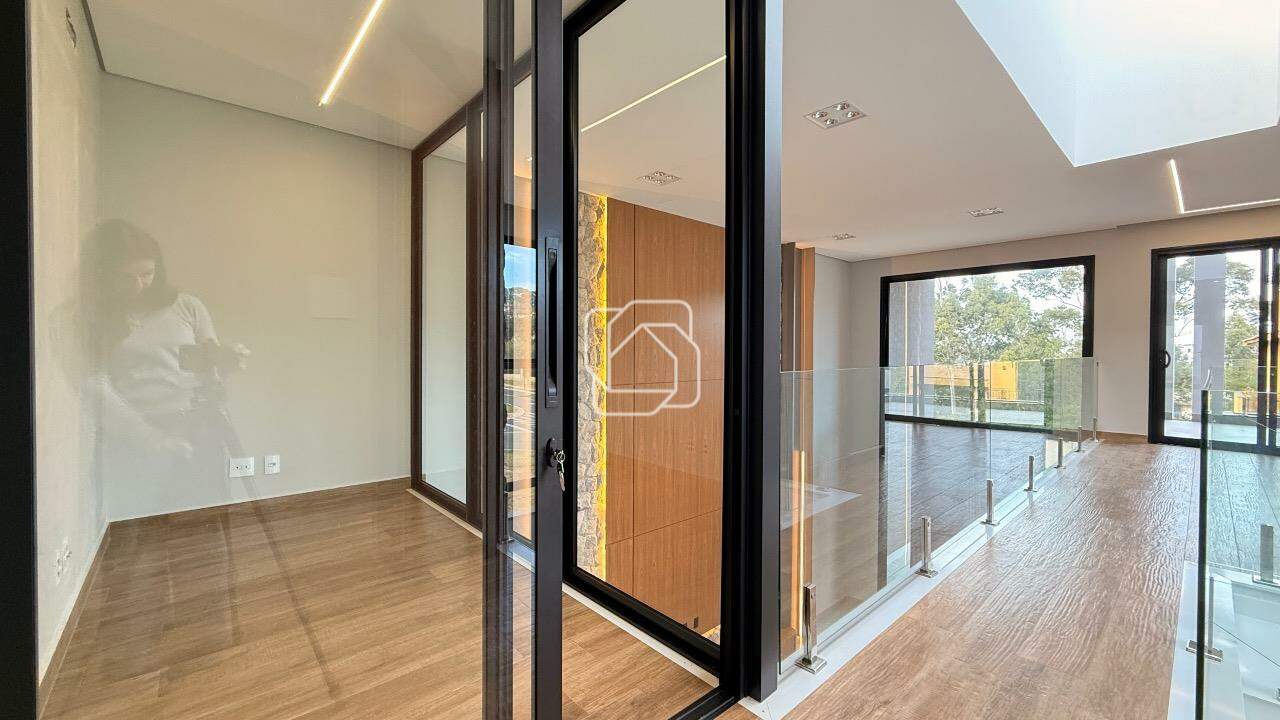 Casa de Condomínio à venda em Indaiatuba - SP - Jardim Villa Sapezal: Corredor