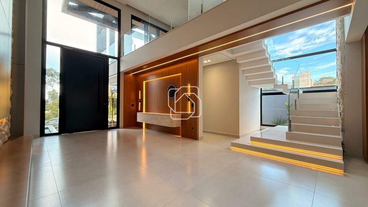Casa de Condomínio à venda em Indaiatuba - SP - Jardim Villa Sapezal: Sala de estar