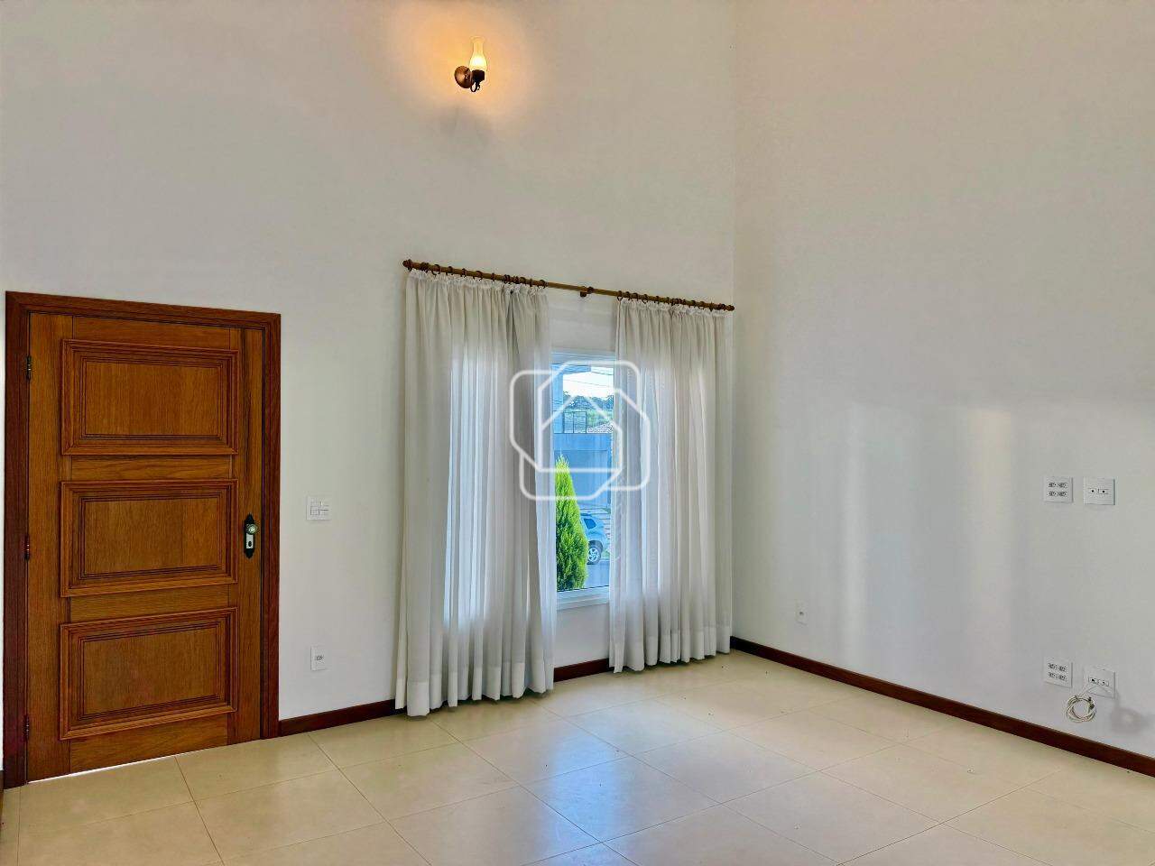 Casa de Condomínio à venda em Itu - SP - Residencial Saint Paul: Área integrada