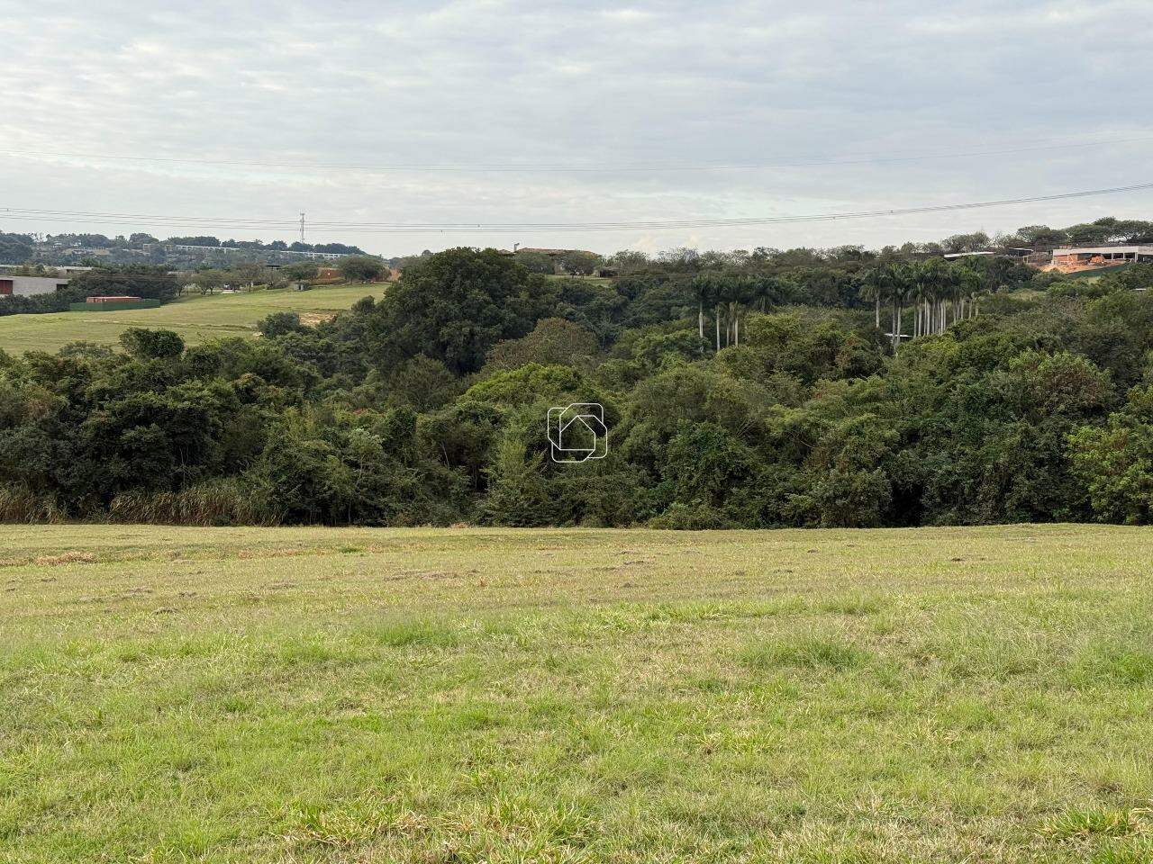 Terreno à venda em Porto Feliz - SP - Condomínio Fazenda Boa Vista: Visão ampla do terreno.