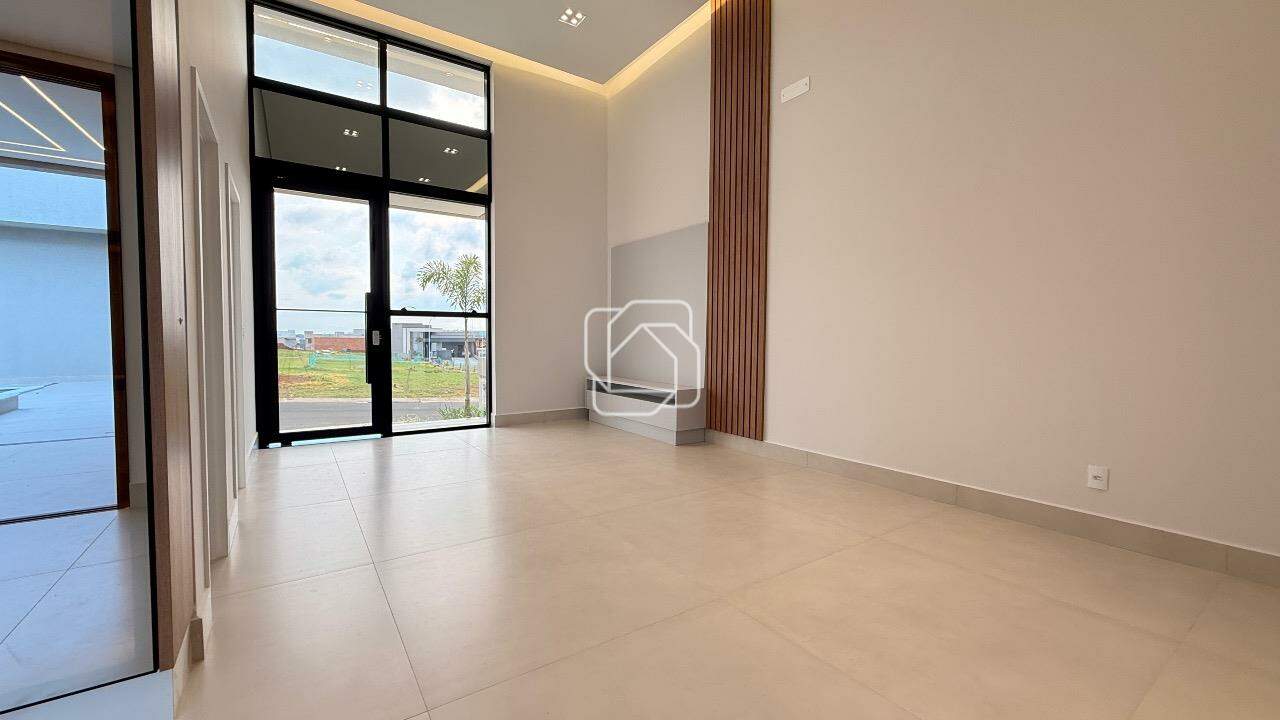 Casa de Condomínio à venda em Indaiatuba - SP - Jardim Residencial Dona Maria Cândida: Sala de estar