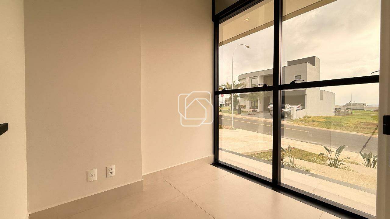 Casa de Condomínio à venda em Indaiatuba - SP - Jardim Residencial Dona Maria Cândida: Sala de estar