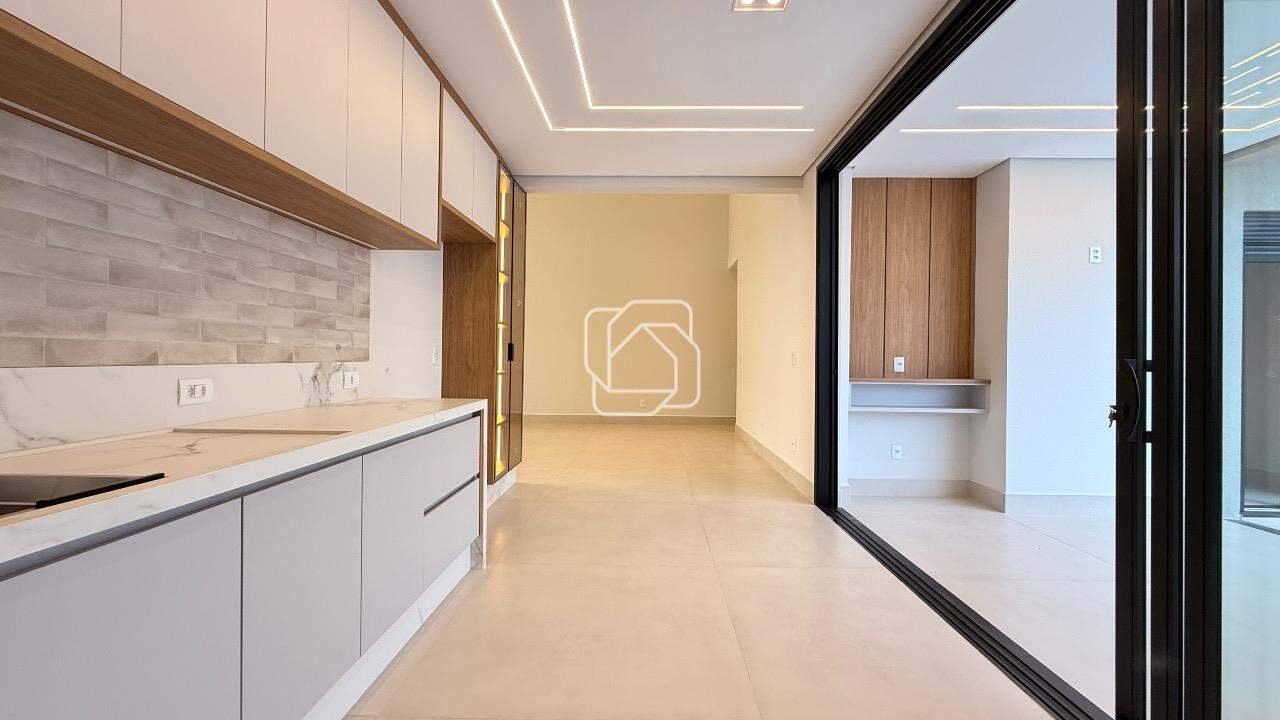 Casa de Condomínio à venda em Indaiatuba - SP - Jardim Residencial Dona Maria Cândida: Cozinha integrada