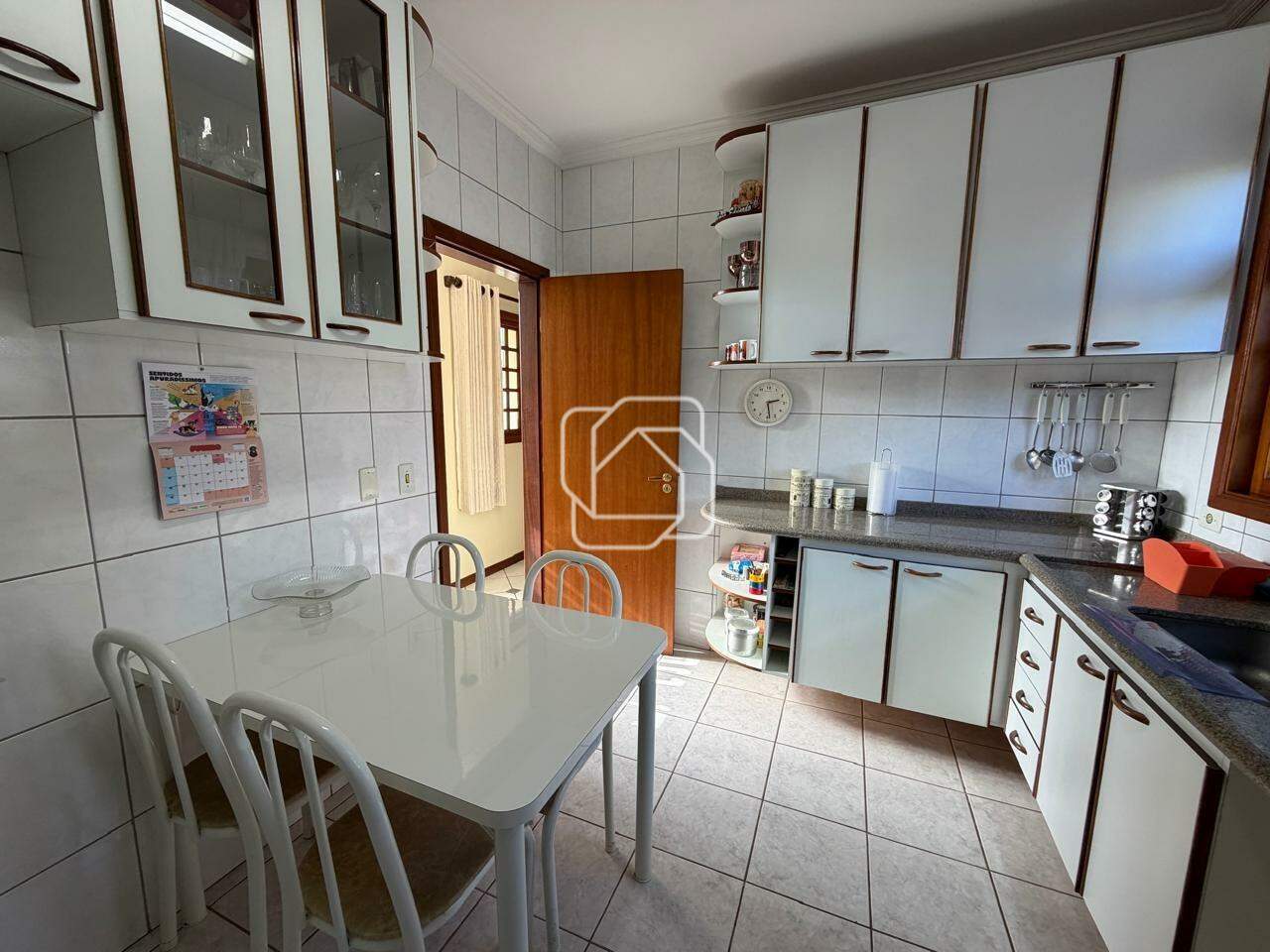Casa de Condomínio à venda em Indaiatuba - SP - Terras de Itaici: Cozinha