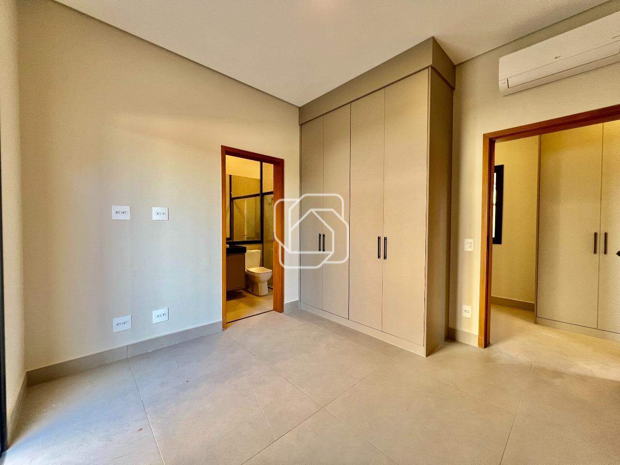 Casa de Condomínio à venda em Itu - SP - Residencial Parque Campos de Santo Antônio II: Suíte