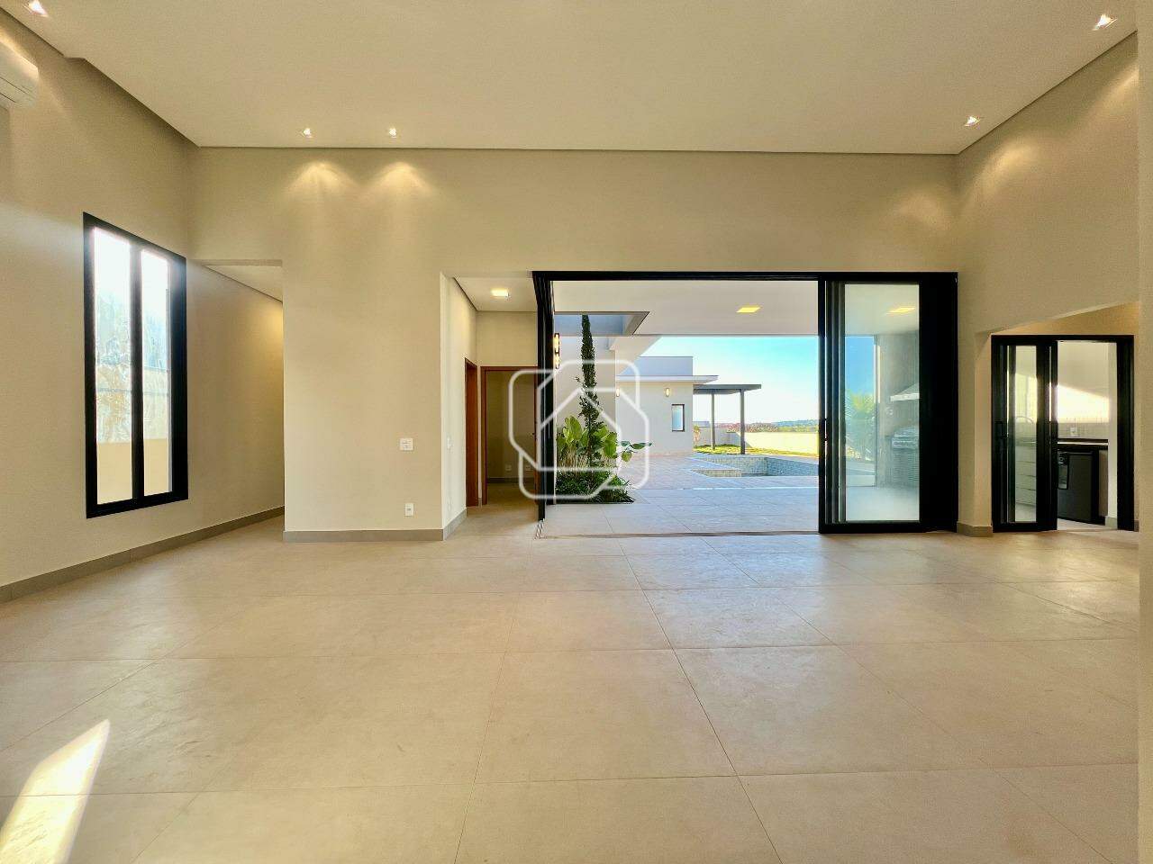 Casa de Condomínio à venda em Itu - SP - Residencial Parque Campos de Santo Antônio II: Área integrada