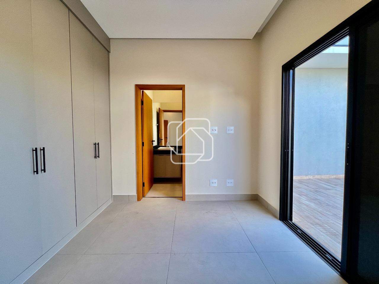 Casa de Condomínio à venda em Itu - SP - Residencial Parque Campos de Santo Antônio II: Suíte