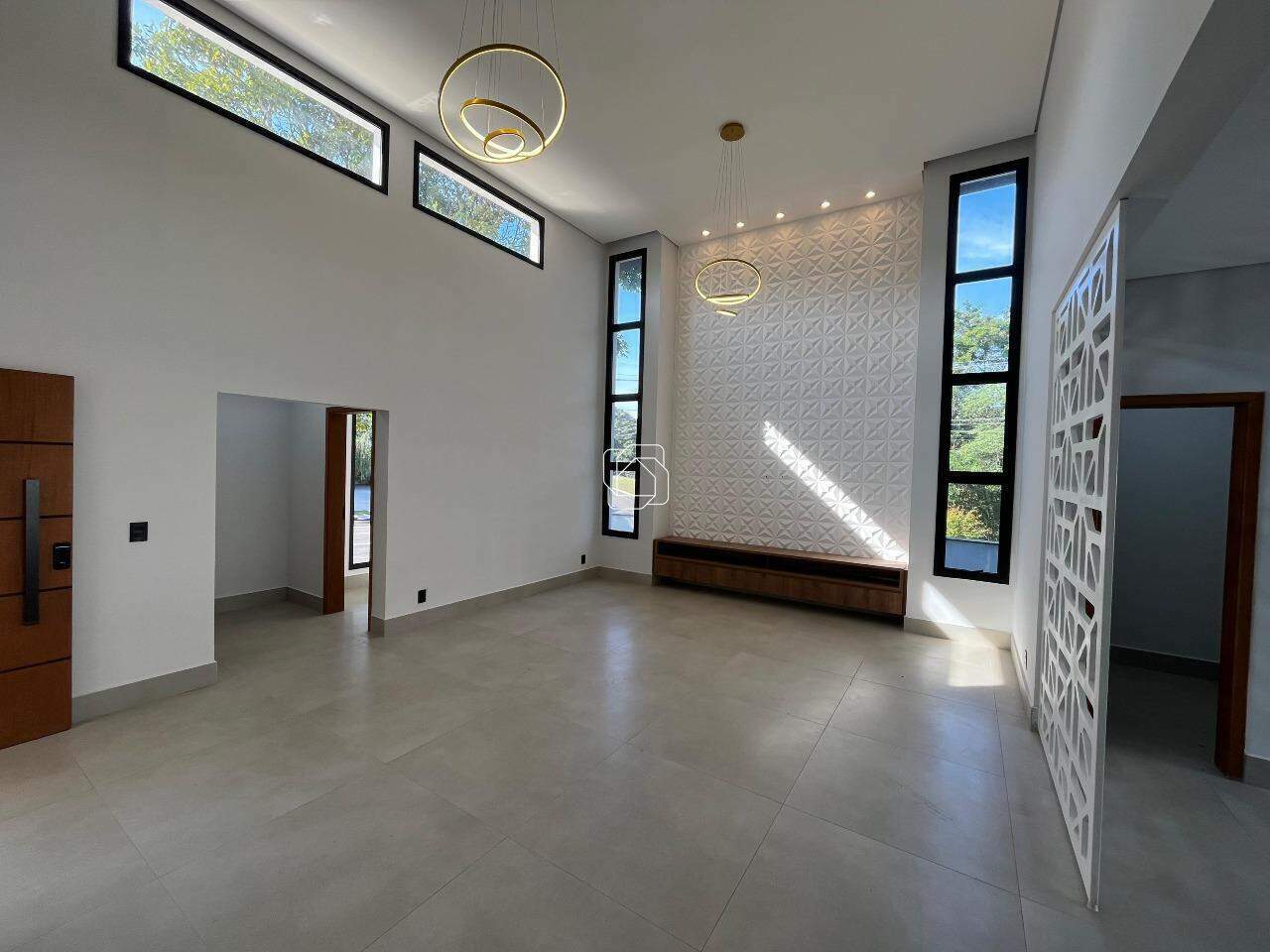 Casa de Condomínio para aluguel em Salto - SP - Residencial Lagos D’Icaraí:
