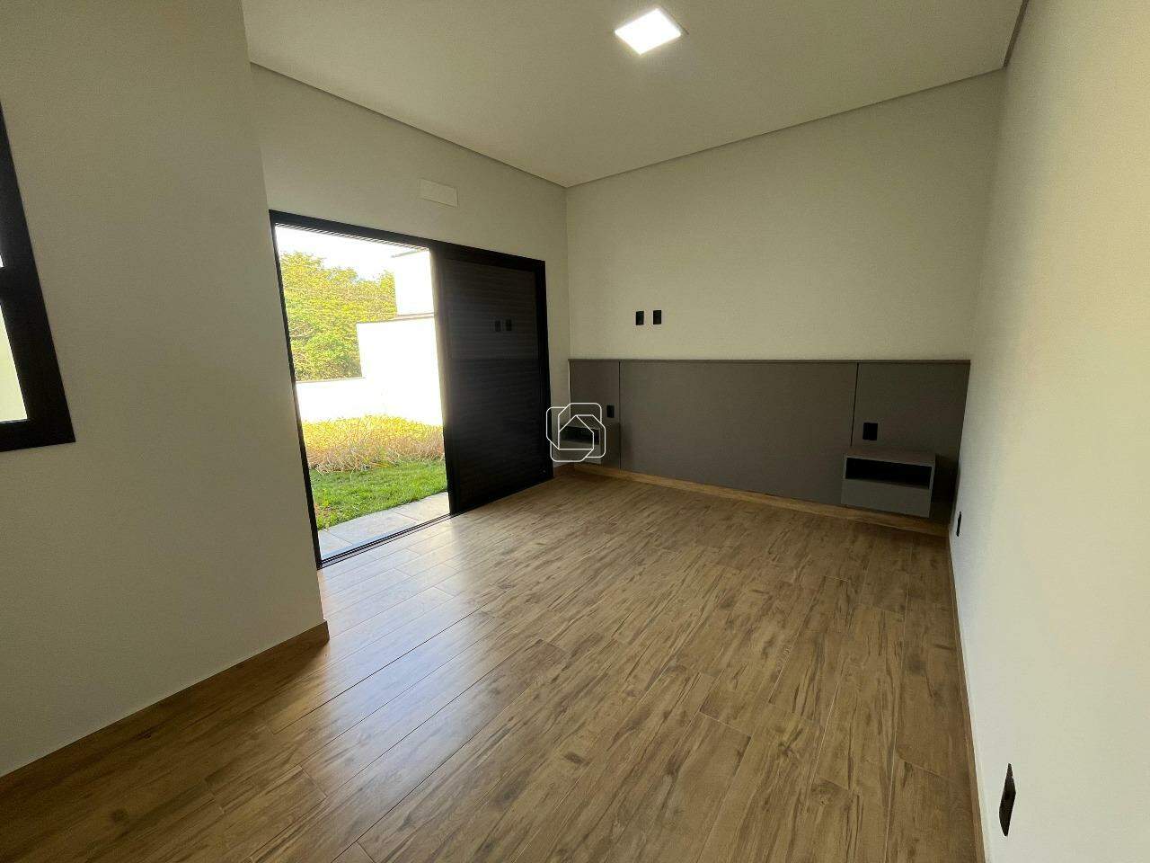 Casa de Condomínio para aluguel em Salto - SP - Residencial Lagos D’Icaraí:
