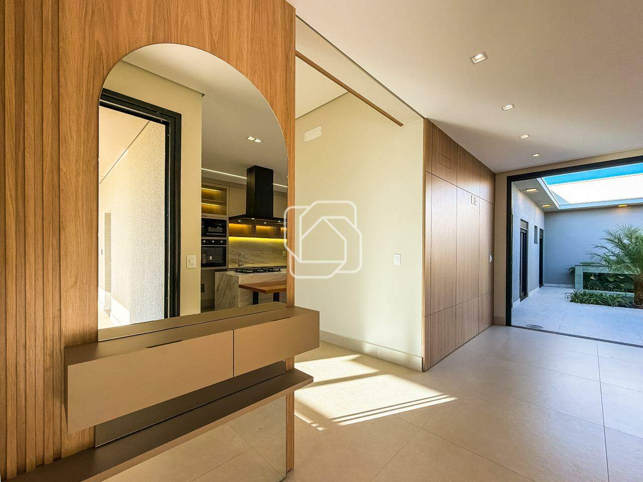 Casa à venda em Indaiatuba - SP - Jardim Residencial Dona Maria Cândida: Hall de entrada