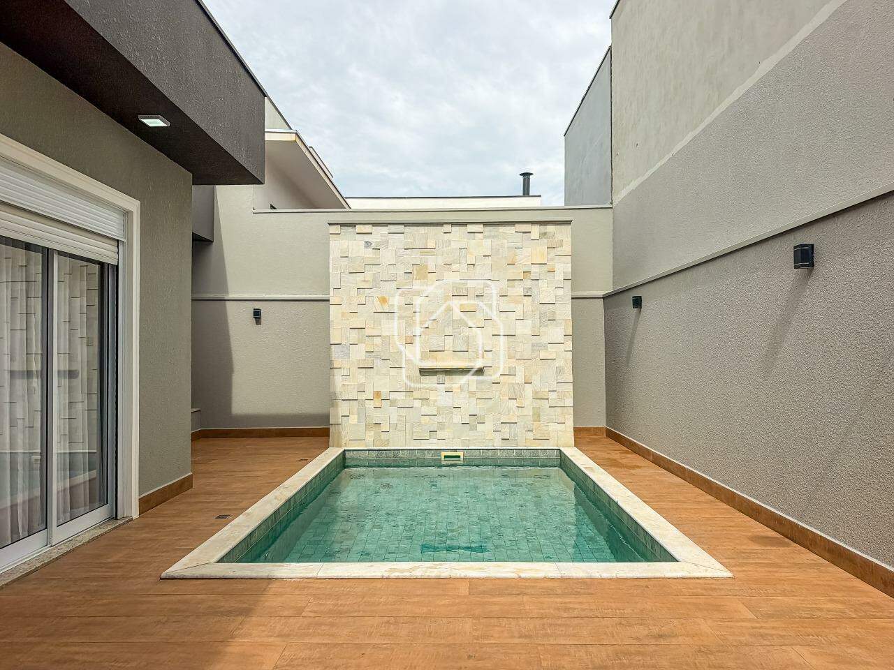 Casa de Condomínio à venda em Indaiatuba - SP - Jardim Residencial Maria Dulce: Área da piscina