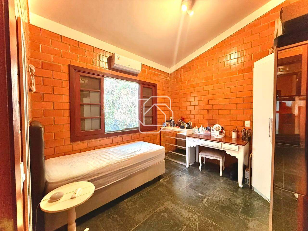 Casa de Condomínio à venda em Itu - SP - Condomínio Campos de Santo Antônio: Quarto