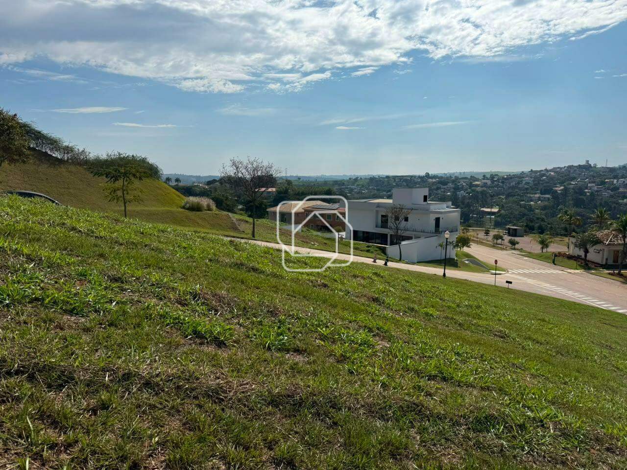 Terreno à venda em Itu - SP - Residencial Parque Campos de Santo Antônio II: 