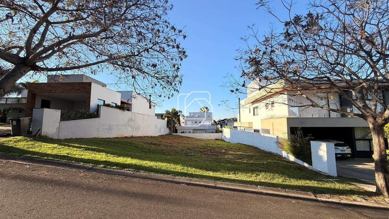 Terreno à venda em Indaiatuba - SP - Jardim Residencial Santa Clara: Visão geral do terreno
