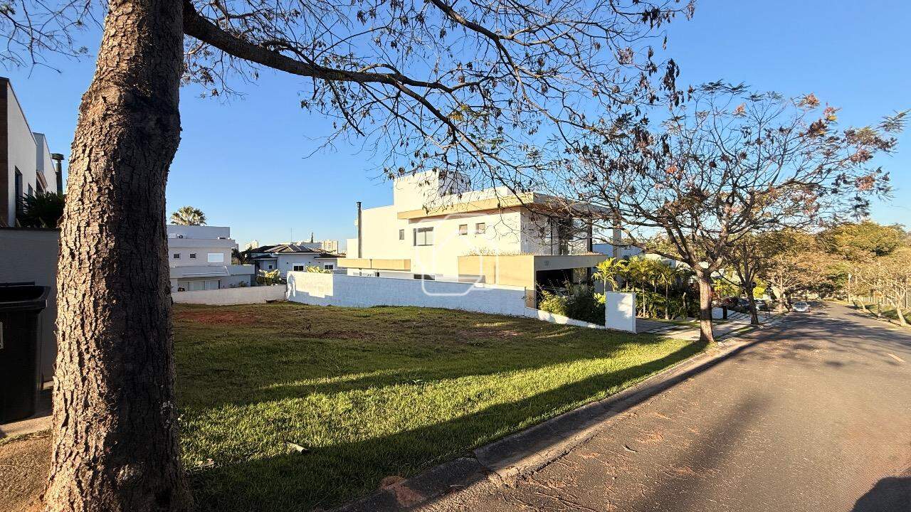 Terreno à venda em Indaiatuba - SP - Jardim Residencial Santa Clara: Visão geral do terreno