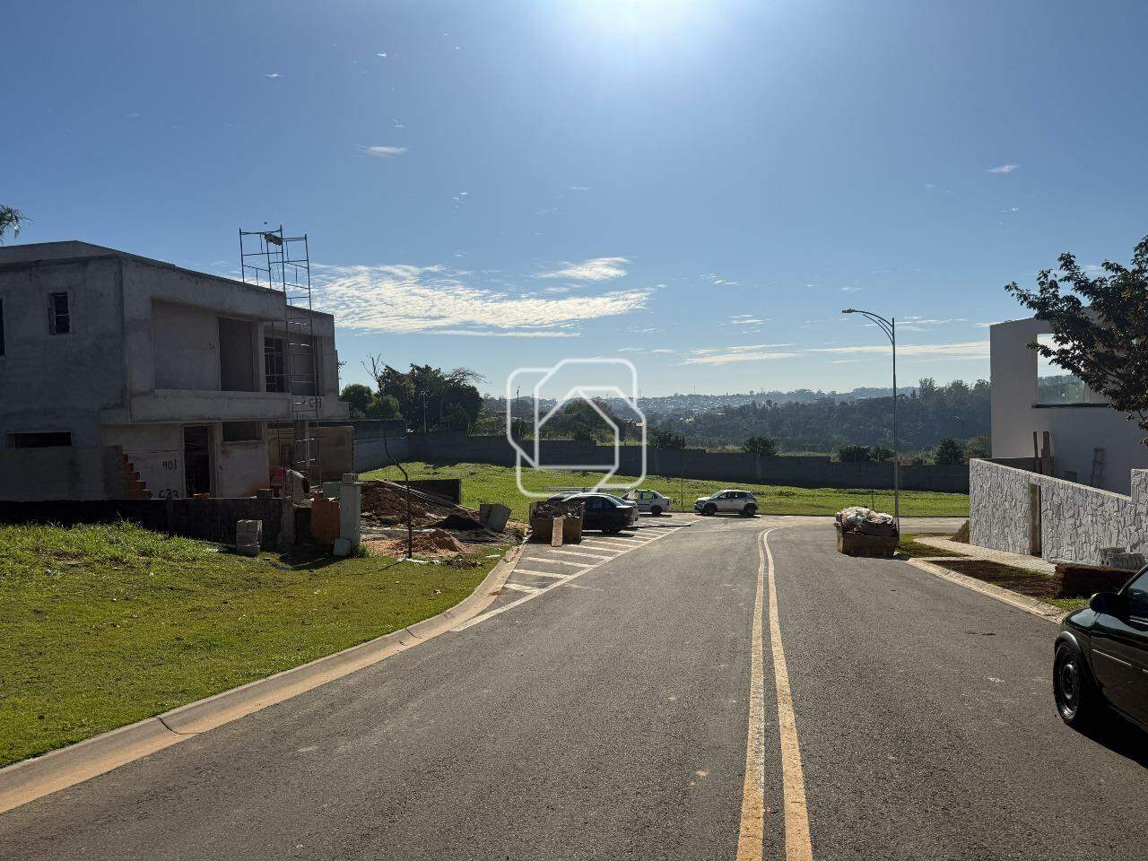 Terreno à venda em Indaiatuba - SP - Jardim Park Meraki: Rua do terreno