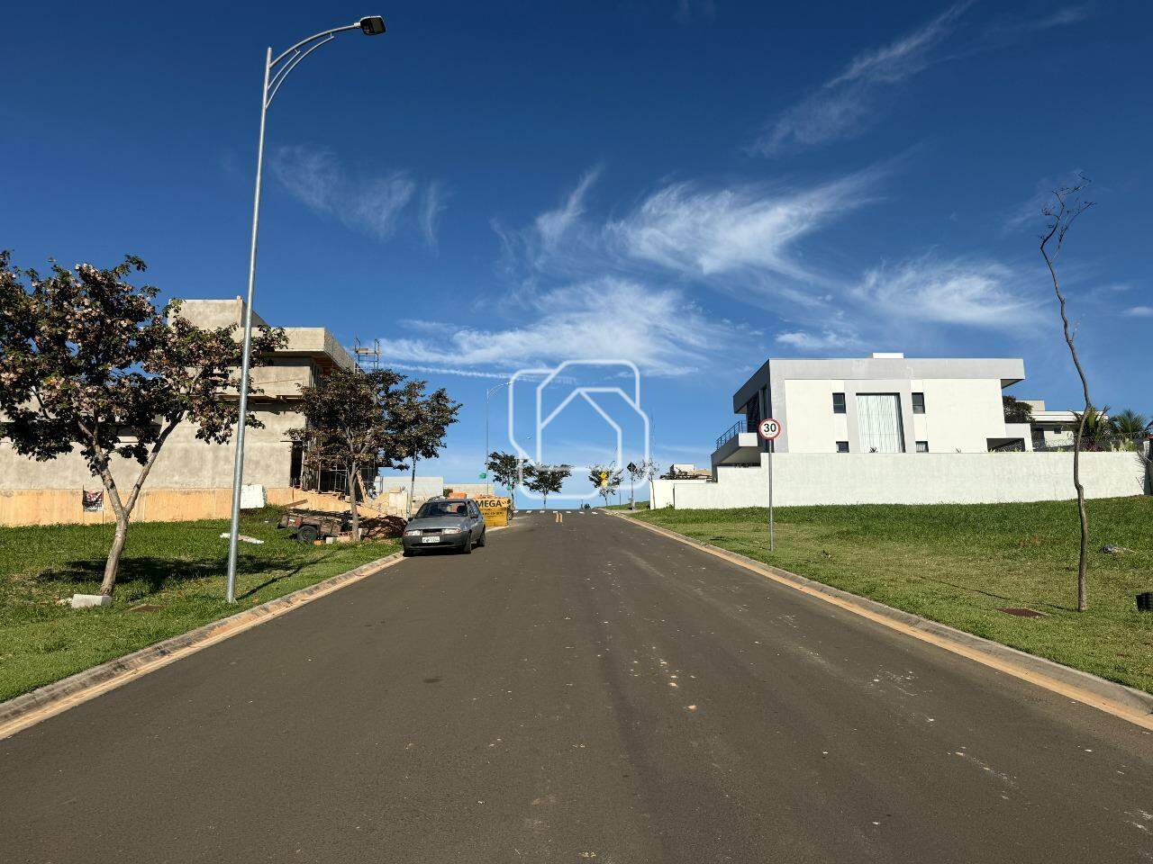 Terreno à venda em Indaiatuba - SP - Jardim Park Meraki: Rua do terreno