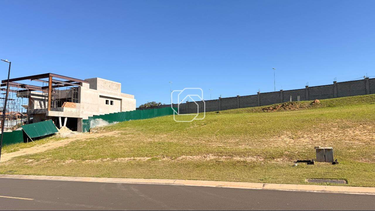 Terreno à venda em Indaiatuba - SP - Parque Villa dos Pinheiros: Visão geral do terreno
