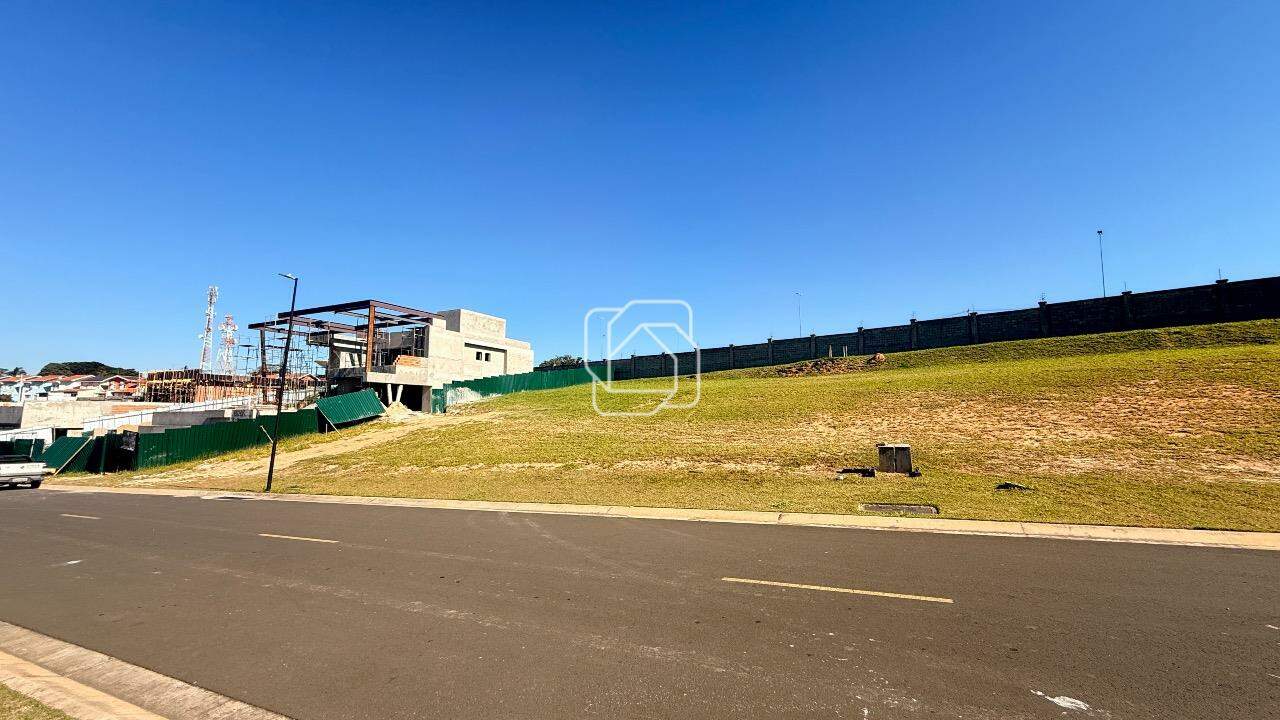 Terreno à venda em Indaiatuba - SP - Parque Villa dos Pinheiros: Visão geral do terreno