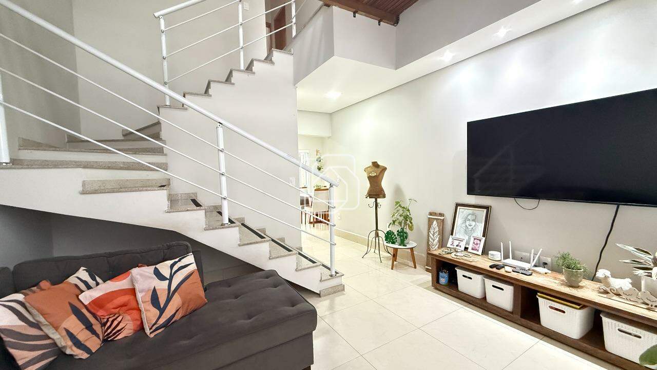 Casa à venda em Salto - SP - Village Moutonnée: Sala