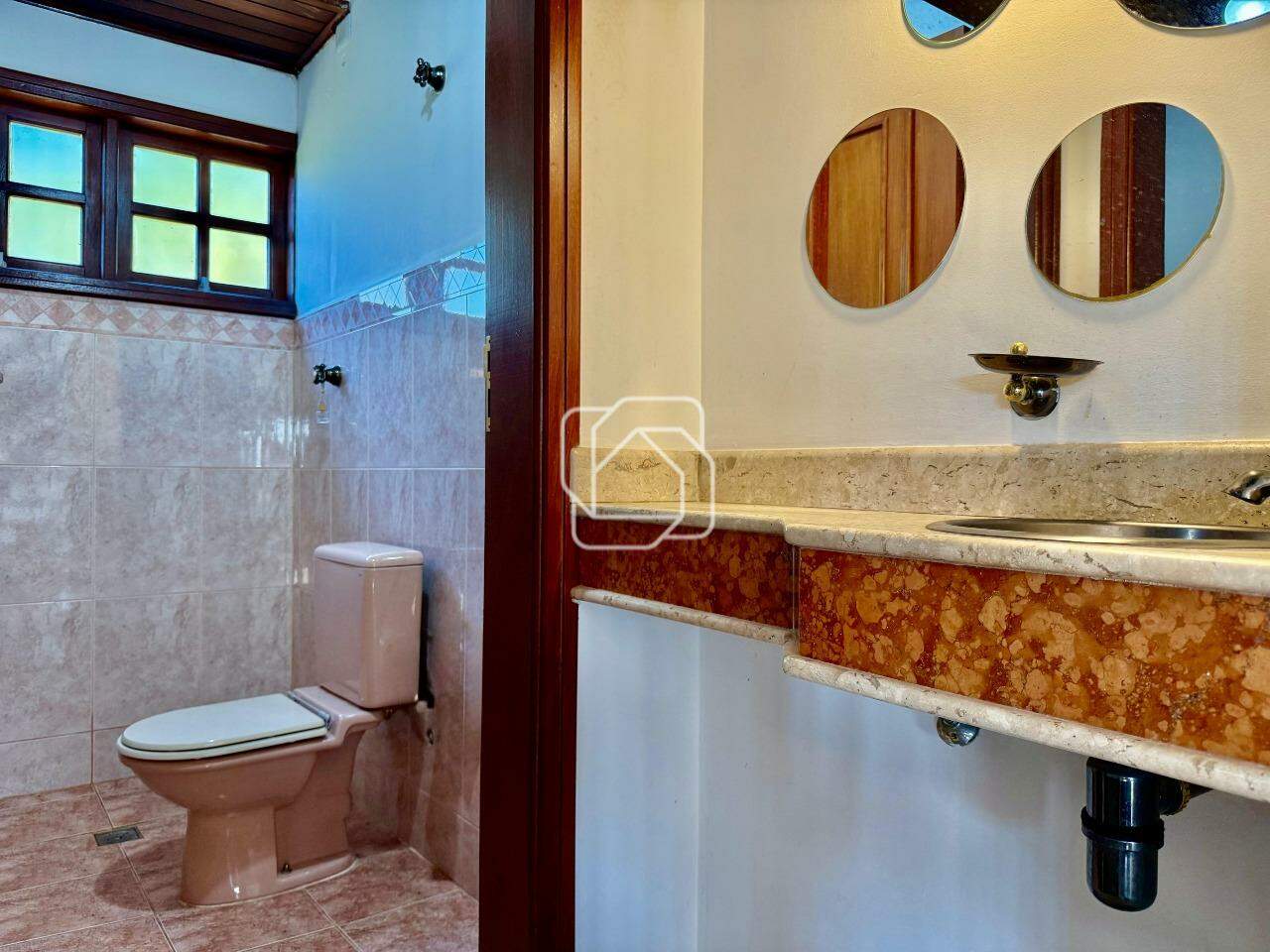 Casa de Condomínio à venda em Itu - SP - Condomínio Campos de Santo Antônio: Lavabo