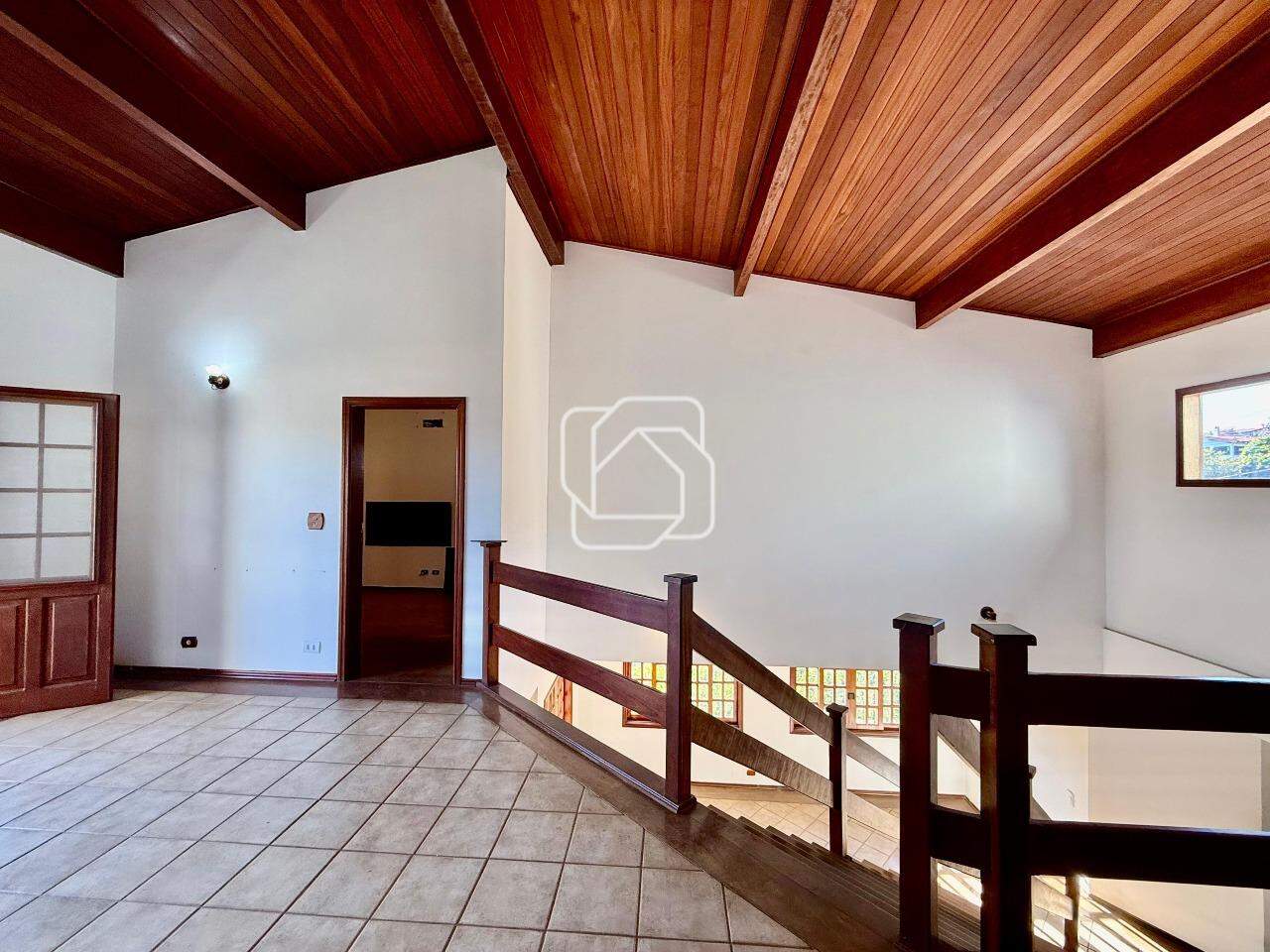 Casa de Condomínio à venda em Itu - SP - Condomínio Campos de Santo Antônio: Hall - piso superior