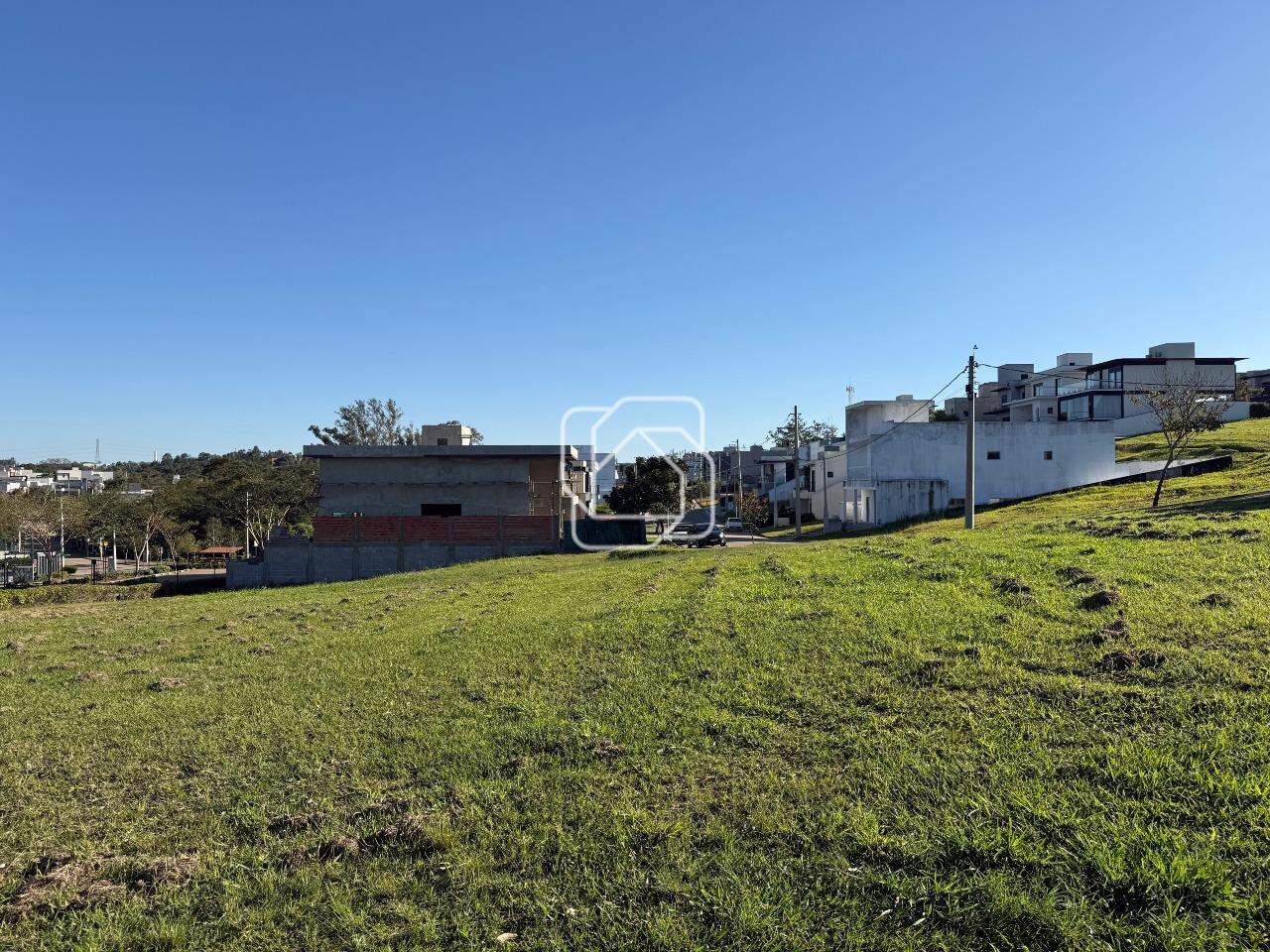 Terreno à venda em Itu - SP - Loteamento Residencial Una: Visão geral do terreno