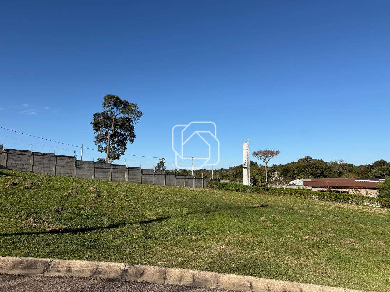 Terreno à venda em Itu - SP - Loteamento Residencial Una: Visão geral do terreno