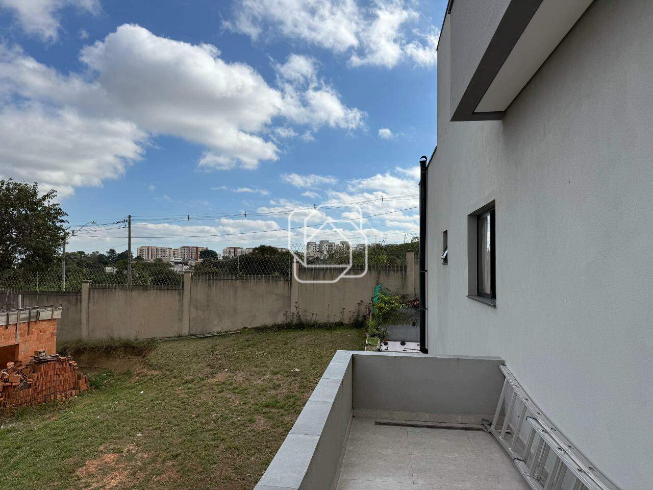 Casa de Condomínio à venda em Itu - SP - Condomínio Gardenville: Área externa