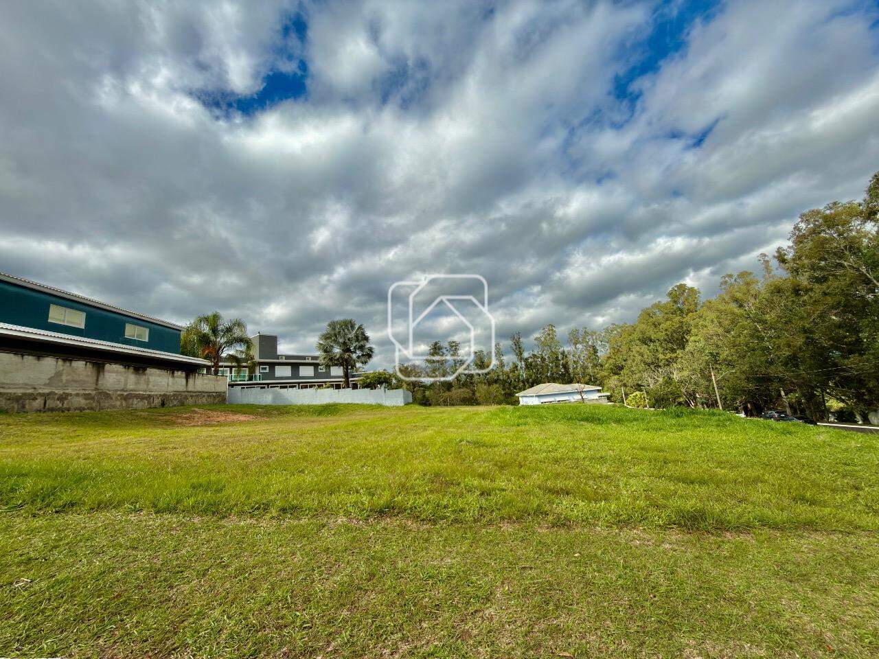 Terreno à venda em Itu - SP - Parque Village Castelo: Visão geral do terreno