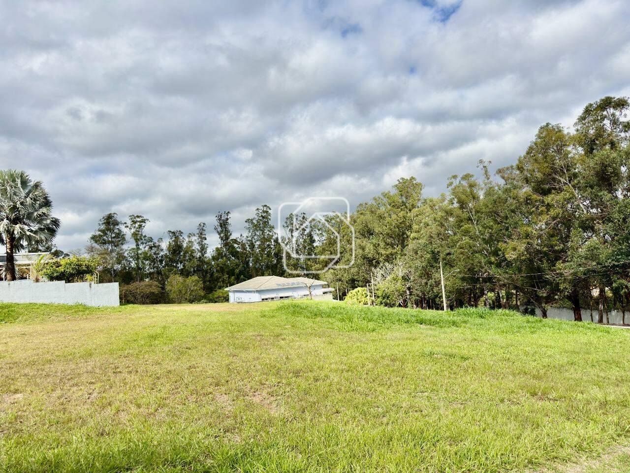 Terreno à venda em Itu - SP - Parque Village Castelo: Visão geral do terreno
