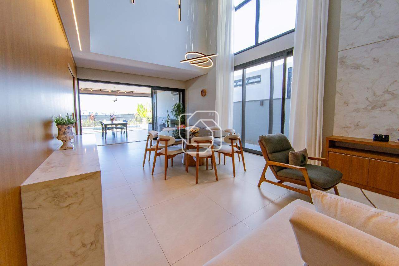 Casa de Condomínio à venda em Indaiatuba - SP - Helvetia Park: Sala de jantar