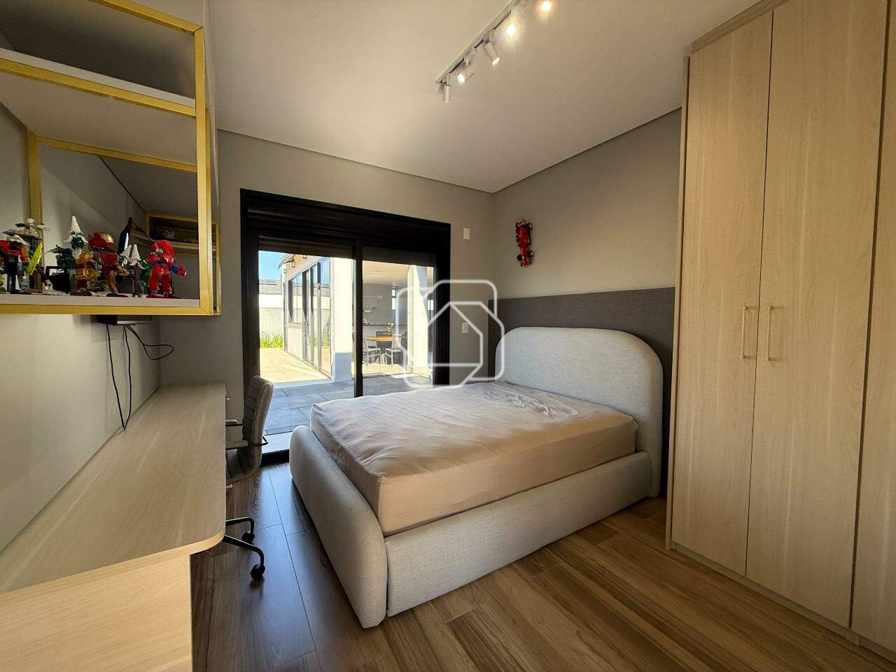 Casa de Condomínio à venda em Indaiatuba - SP - Reserva Petrus: Dormitório