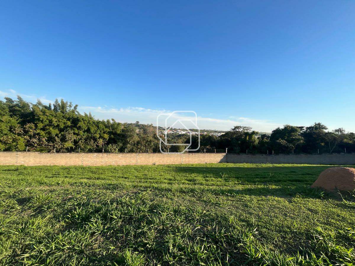 Terreno à venda em Salto - SP - Condomínio Mirantes dos Ipês: Visão ampla do terreno.