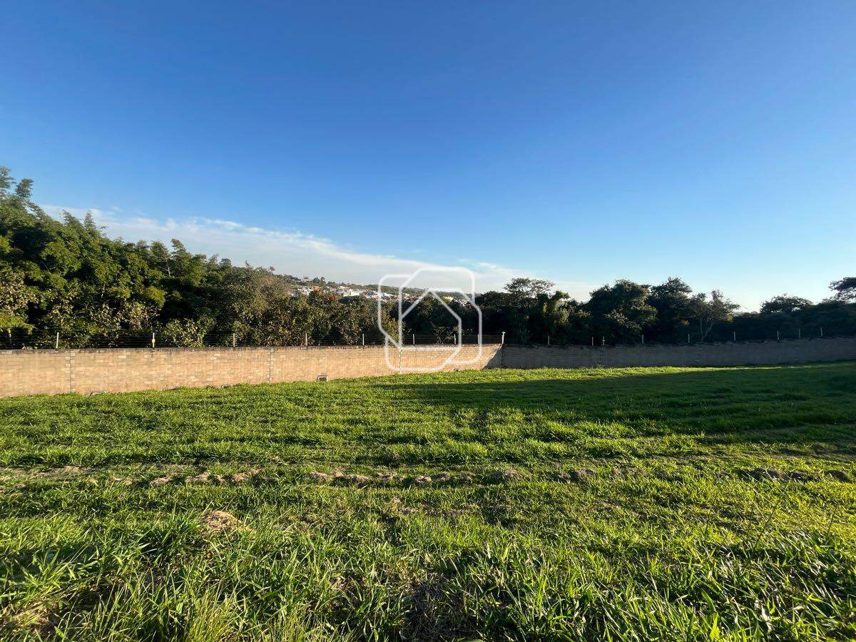 Terreno à venda em Salto - SP - Condomínio Mirantes dos Ipês: Visão ampla do terreno.